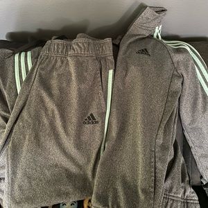 Juniors Adidas outfit perfect shape